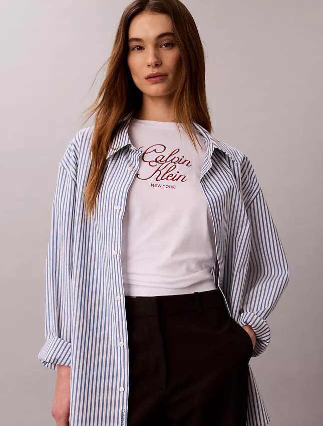Κλασικό T-shirt με γραφικό λογότυπο Κλασικό T-shirt με γραφικό λογότυπο