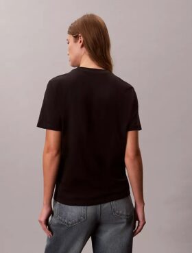 Κλασικό T-shirt με γραφικό λογότυπο με λουλούδια