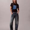 Κλασικό T-shirt με γραφικό λογότυπο με λουλούδια