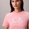 Κλασικό T-shirt με γραφικό Monogram Nyc Κλασικό T-shirt με γραφικό Monogram Nyc
