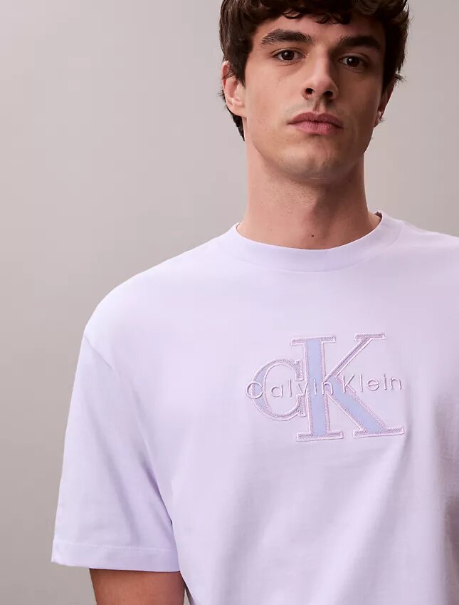 Κλασικό T-shirt με γραφικό Monologo Κλασικό T-shirt με γραφικό Monologo