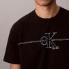 Κλασικό T-shirt με γραφικό μοτίβο Monogram Line Κλασικό T-shirt με γραφικό μοτίβο Monogram Line