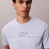 Κλασικό T-shirt με γραφικό μοτίβο Monogram Line