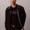 Κλασικό T-shirt με γραφικό μοτίβο Monogram Line Κλασικό T-shirt με γραφικό μοτίβο Monogram Line