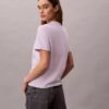 Κλασικό T-shirt με γραφικό Script Monologo Κλασικό T-shirt με γραφικό Script Monologo