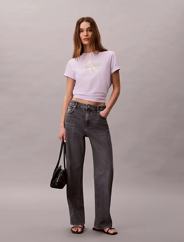 Κλασικό T-shirt με γραφικό Script Monologo Κλασικό T-shirt με γραφικό Script Monologo