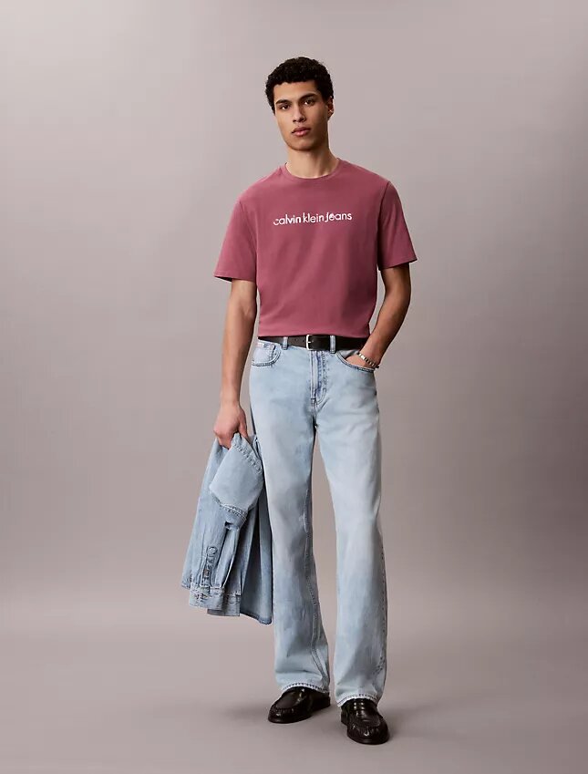 Κλασικό T-shirt με λογότυπο σε μικρά γράμματα Κλασικό T-shirt με λογότυπο σε μικρά γράμματα