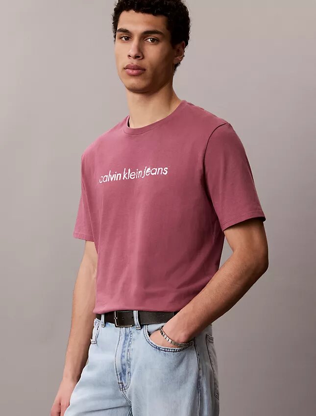 Κλασικό T-shirt με λογότυπο σε μικρά γράμματα Κλασικό T-shirt με λογότυπο σε μικρά γράμματα
