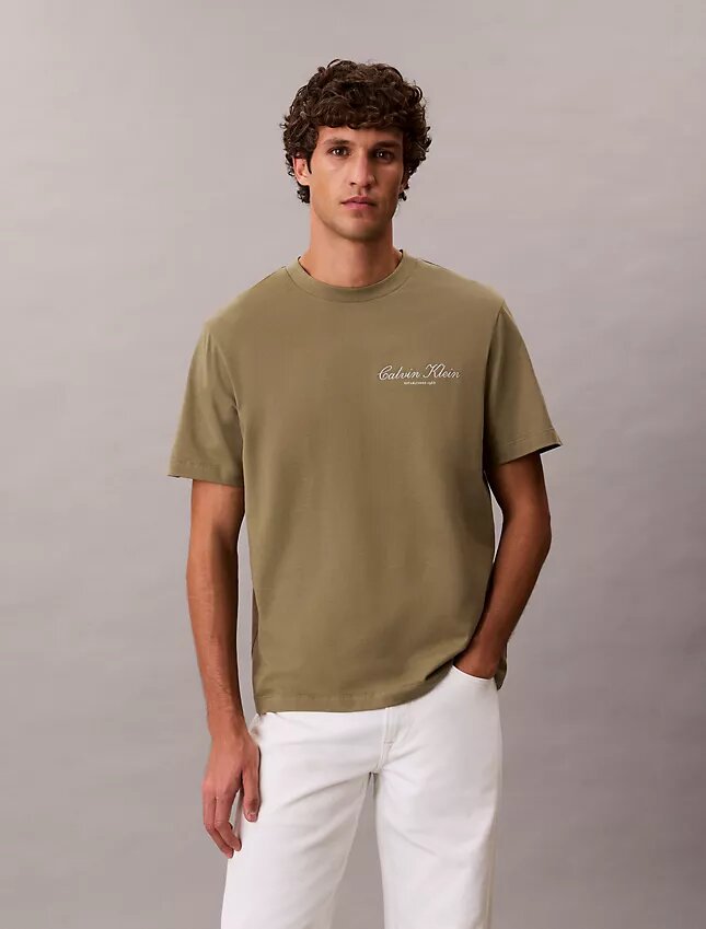 Κλασικό T-shirt με μικρό λογότυπο Κλασικό T-shirt με μικρό λογότυπο