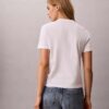 Κλασικό T-shirt με πολυεπίπεδο λογότυπο Κλασικό T-shirt με πολυεπίπεδο λογότυπο