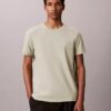Κλασικό T-shirt με ρίγες Κλασικό T-shirt με ρίγες