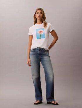 Κλασικό T-shirt με σχέδιο μαργαρίτα