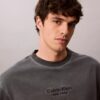 Κλασικό T-shirt με στρογγυλό λαιμό και ξεθωριασμένο λογότυπο
