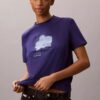 Κλασικό T-shirt με θολό floral σχέδιο