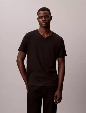 Κλασικό T-shirt με V λαιμόκοψη Liquid Touch