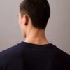 Κλασικό T-shirt με V λαιμόκοψη Liquid Touch