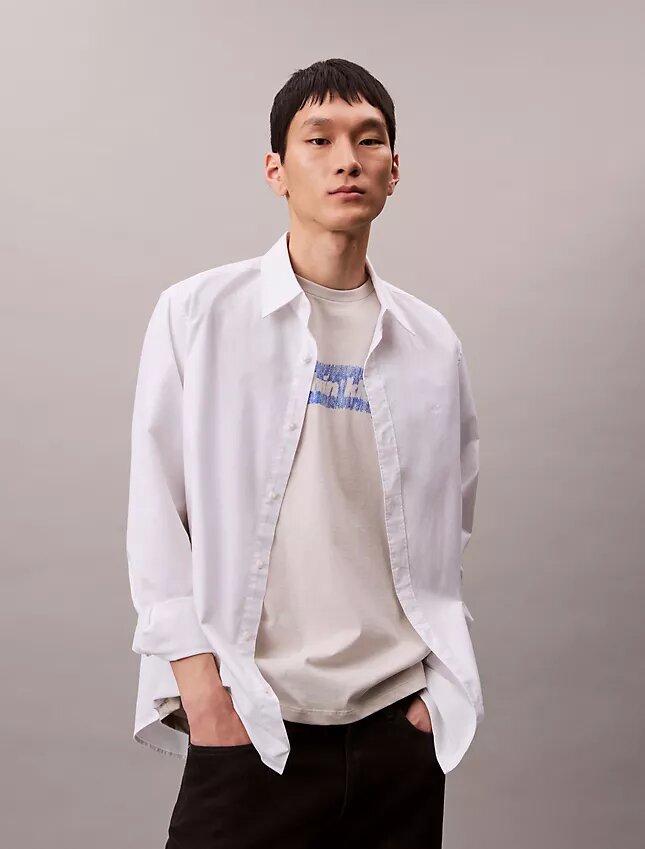 Κλασικό T-shirt με ξεθωριασμένο λογότυπο Κλασικό T-shirt με ξεθωριασμένο λογότυπο