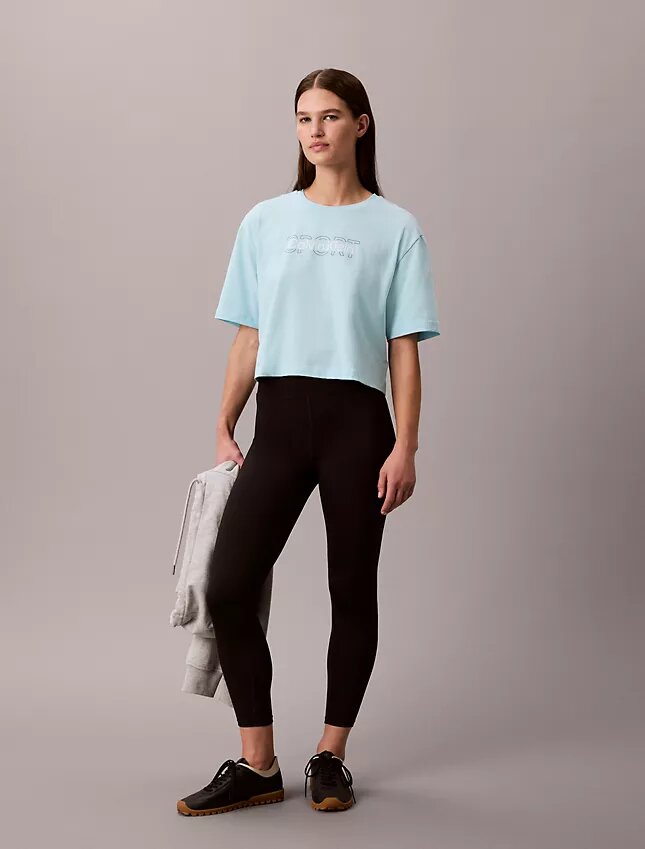 Κοντό, φαρδύ T-shirt για τις μετακινήσεις Κοντό, φαρδύ T-shirt για τις μετακινήσεις