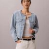 Κοντό τζιν Trucker Jacket χωρίς γιακά Κοντό τζιν Trucker Jacket χωρίς γιακά