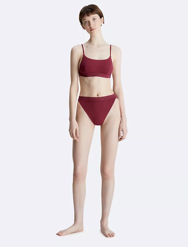 Κορδόνι Bikini με ψηλή μέση σε τόνους του ίδιου χρώματος Κορδόνι Bikini με ψηλή μέση σε τόνους του ίδιου χρώματος