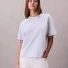 Κουμπωτό T-shirt με κεντημένο λογότυπο Κουμπωτό T-shirt με κεντημένο λογότυπο