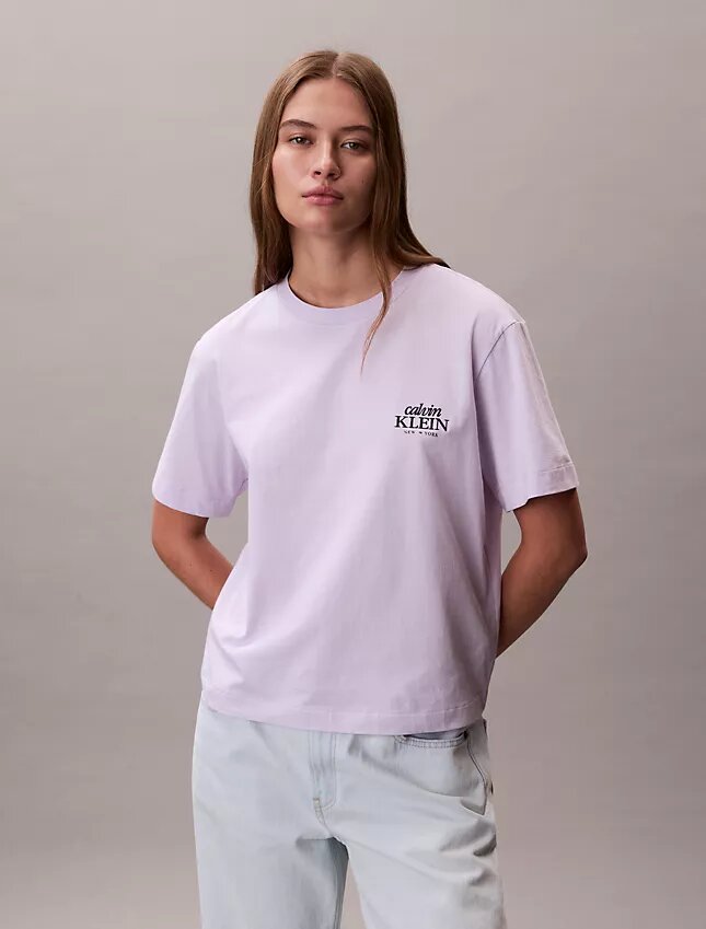 Κουμπωτό T-shirt με κεντημένο λογότυπο Κουμπωτό T-shirt με κεντημένο λογότυπο