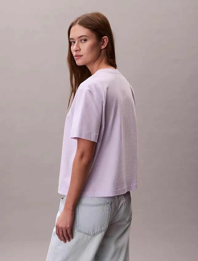 Κουμπωτό T-shirt με κεντημένο λογότυπο Κουμπωτό T-shirt με κεντημένο λογότυπο