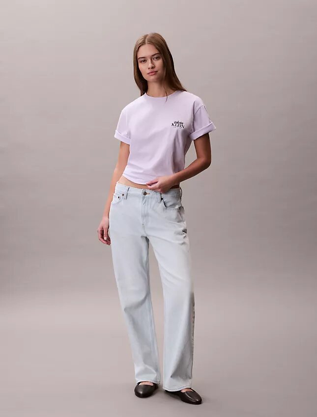Κουμπωτό T-shirt με κεντημένο λογότυπο Κουμπωτό T-shirt με κεντημένο λογότυπο