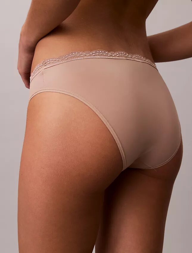 Microfiber Bikini με δαντέλα Microfiber Bikini με δαντέλα