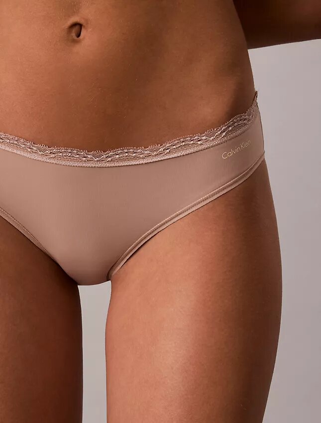 Microfiber Bikini με δαντέλα Microfiber Bikini με δαντέλα