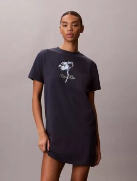 Μίνι φόρεμα T-shirt με floral σχέδιο