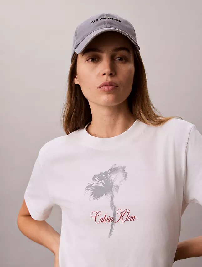 Μίνι φόρεμα T-shirt με floral σχέδιο Μίνι φόρεμα T-shirt με floral σχέδιο