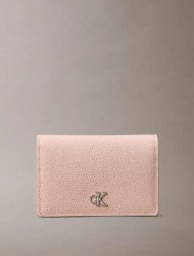 Μίνιμαλ θήκη καρτών με πτερύγιο Monogram