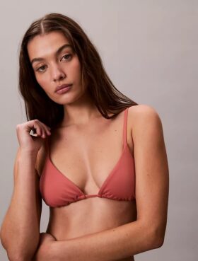 Μονόχρωμο τριγωνικό Bikini