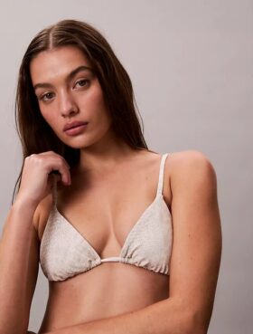 Μονόχρωμο τριγωνικό Bikini