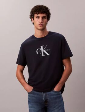 Monologo Tee
