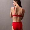 Μοντέρνο Bikini με τριγωνικό λογότυπο Μοντέρνο Bikini με τριγωνικό λογότυπο