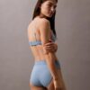 Μοντέρνο Bikini με τριγωνικό λογότυπο Μοντέρνο Bikini με τριγωνικό λογότυπο