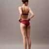 Μοντέρνο τριγωνικό Bralette με ελαφριά επένδυση και δαντέλα Μοντέρνο τριγωνικό Bralette με ελαφριά επένδυση και δαντέλα