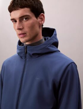Μπουφάν Softshell με κουκούλα και φερμουάρ
