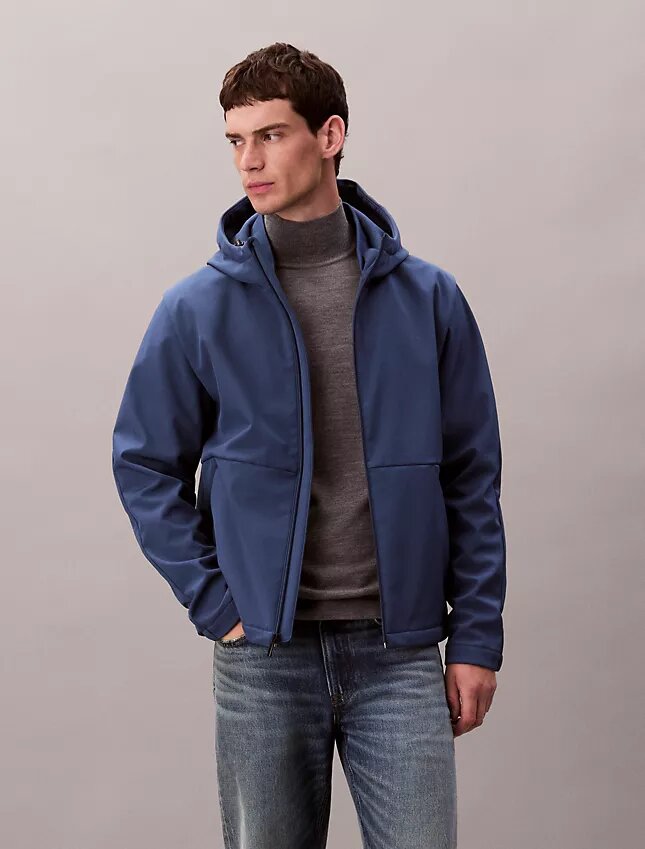 Μπουφάν Softshell με κουκούλα και φερμουάρ Μπουφάν Softshell με κουκούλα και φερμουάρ