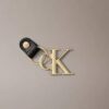 Μπρελόκ με έντονο Monogram Μπρελόκ με έντονο Monogram