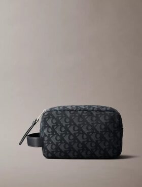 Νεσεσέρ με μοτίβο Monogram σε όλη την επιφάνεια