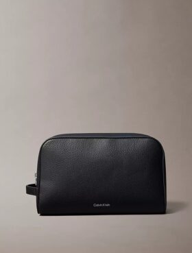 Νεσεσέρ με υφή Pebble Νεσεσέρ με υφή Pebble