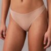 Perfectly Fit Εξαιρετικά ελαφρύ Thong Perfectly Fit Εξαιρετικά ελαφρύ Thong