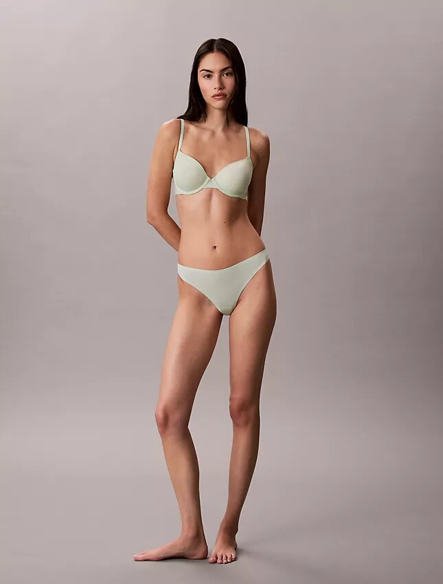 Perfectly Fit Εξαιρετικά ελαφρύ Thong Perfectly Fit Εξαιρετικά ελαφρύ Thong