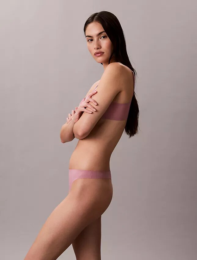 Perfectly Fit Εξαιρετικά ελαφρύ Thong Perfectly Fit Εξαιρετικά ελαφρύ Thong