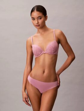 Perfectly Fit Push-Up Plunge Bra με δαντέλα που εφαρμόζει τέλεια