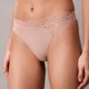 Perfectly Fit Thong με δαντέλα Perfectly Fit Thong με δαντέλα