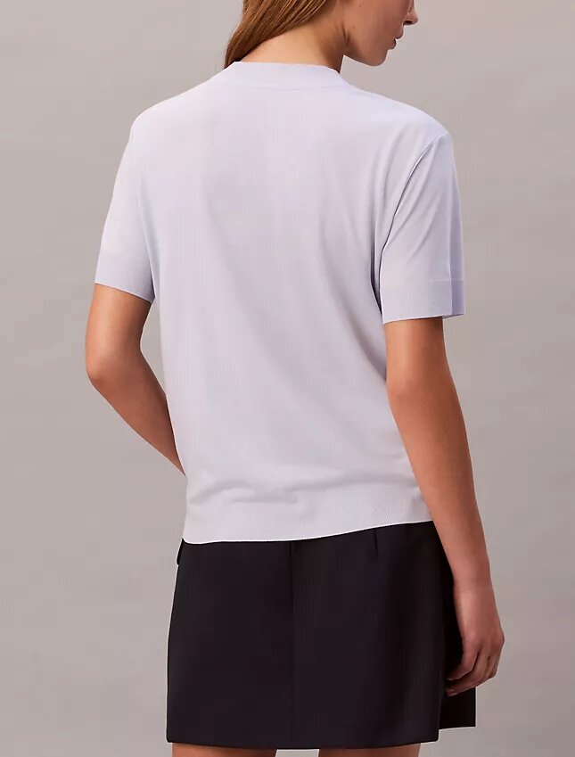 Πλεκτό T-shirt με ψηλό γιακά Πλεκτό T-shirt με ψηλό γιακά